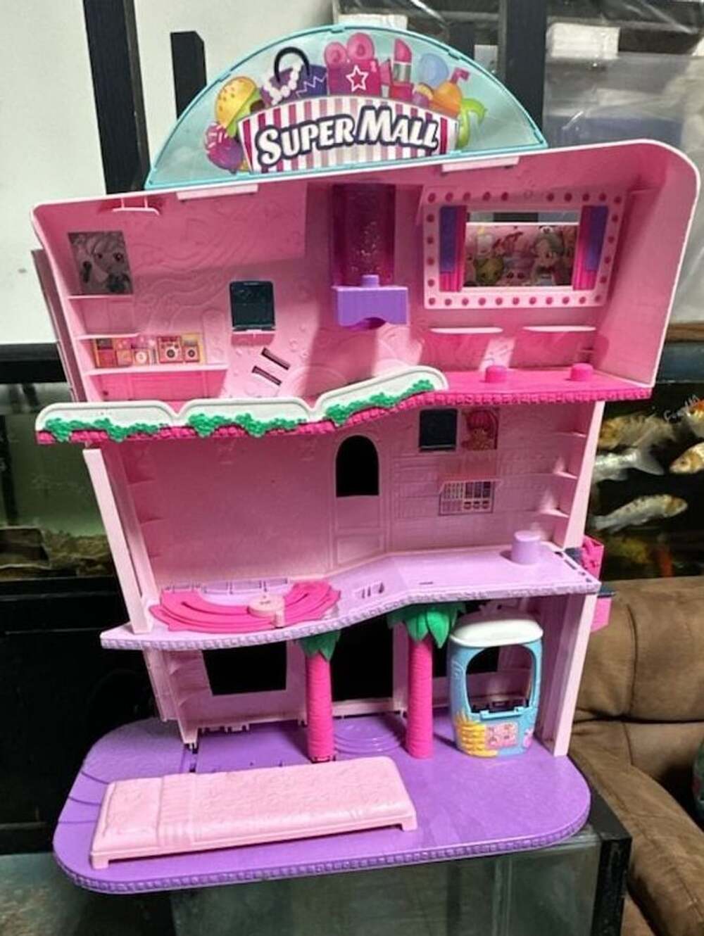 Shopkins Shoppies Super Mall Playset for parts
